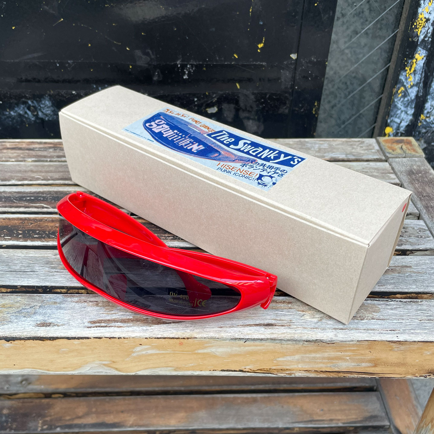 THE SWANKY'S サングラス RED