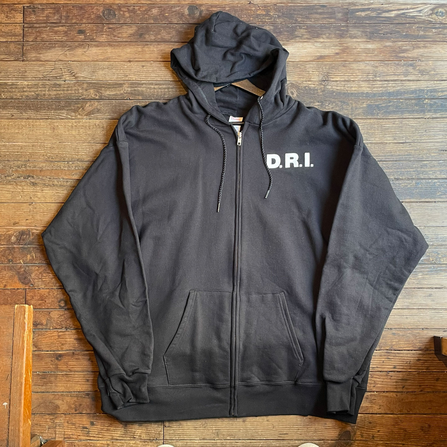 D.R.I. ZIPパーカー Skunker2 オフィシャル！