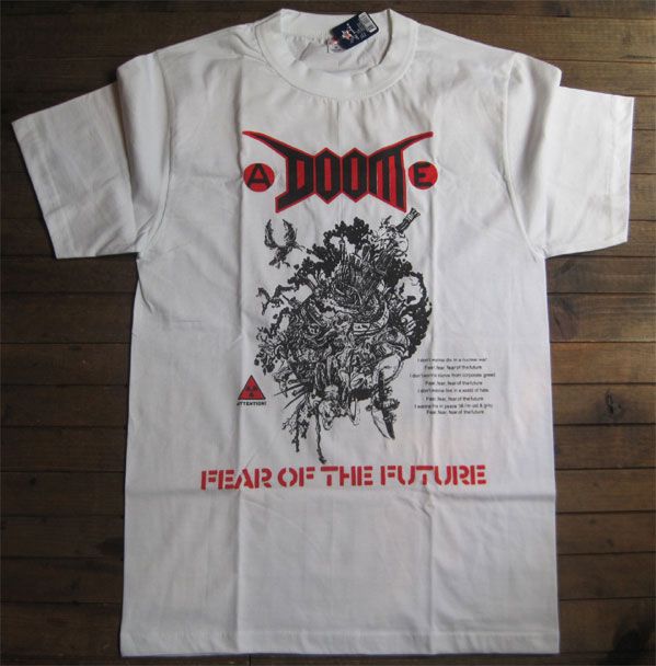 DOOM Tシャツ FEAR OF THE FUTURE