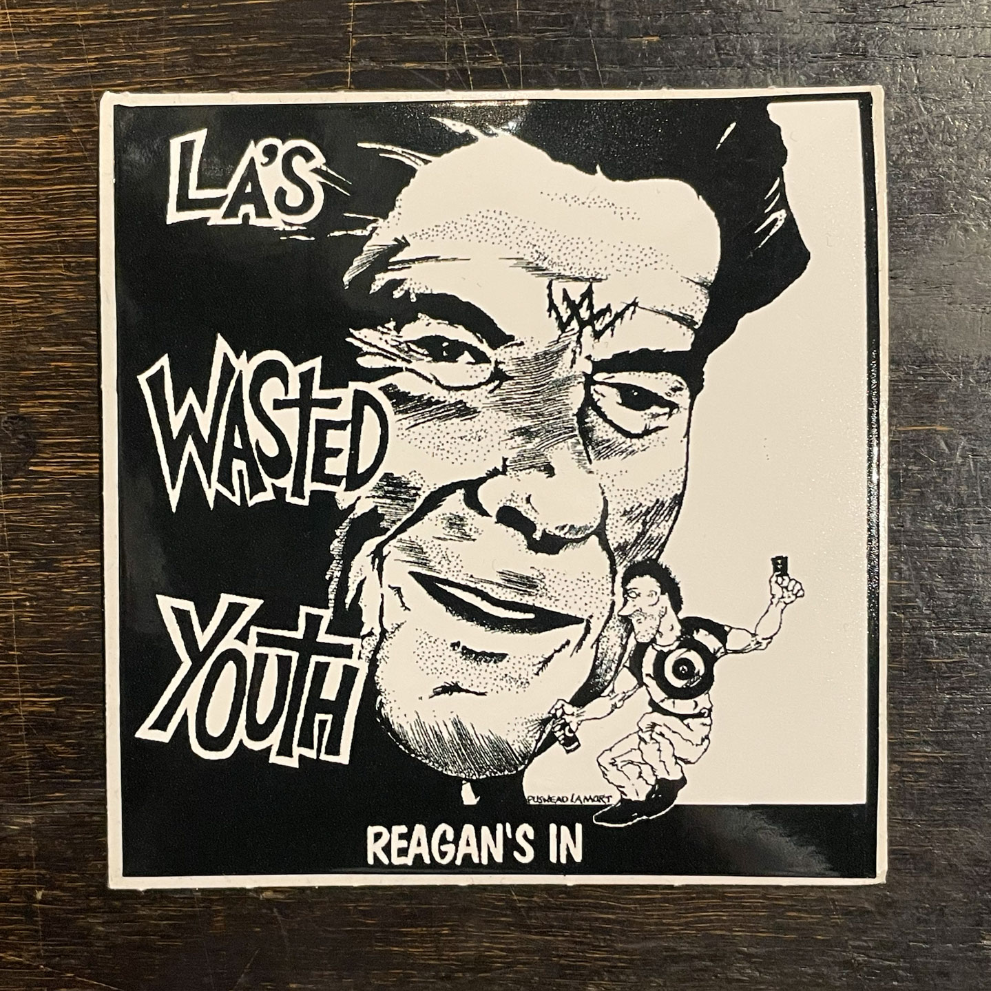 WASTED YOUTH ステッカー 