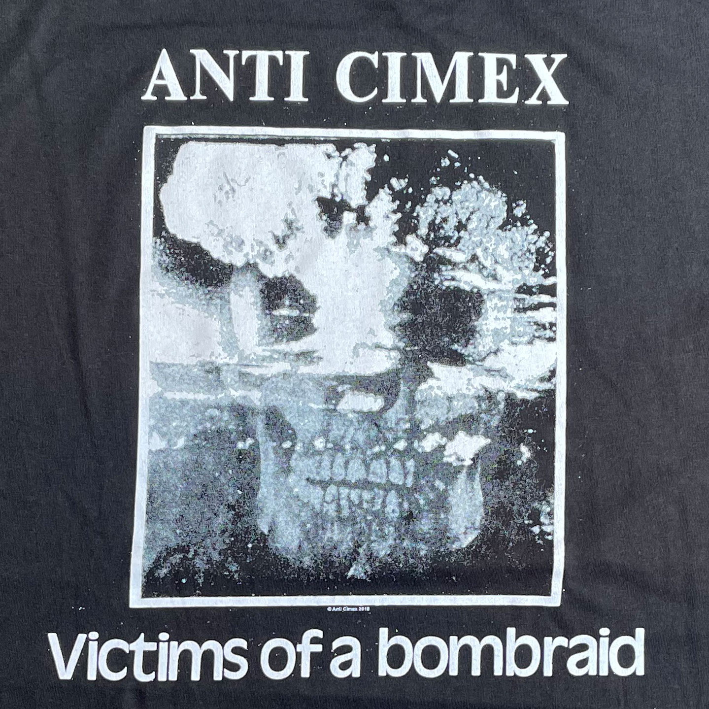 ANTI CIMEX  Tシャツ VICTIMS OF A BOMBRAID オフィシャル！