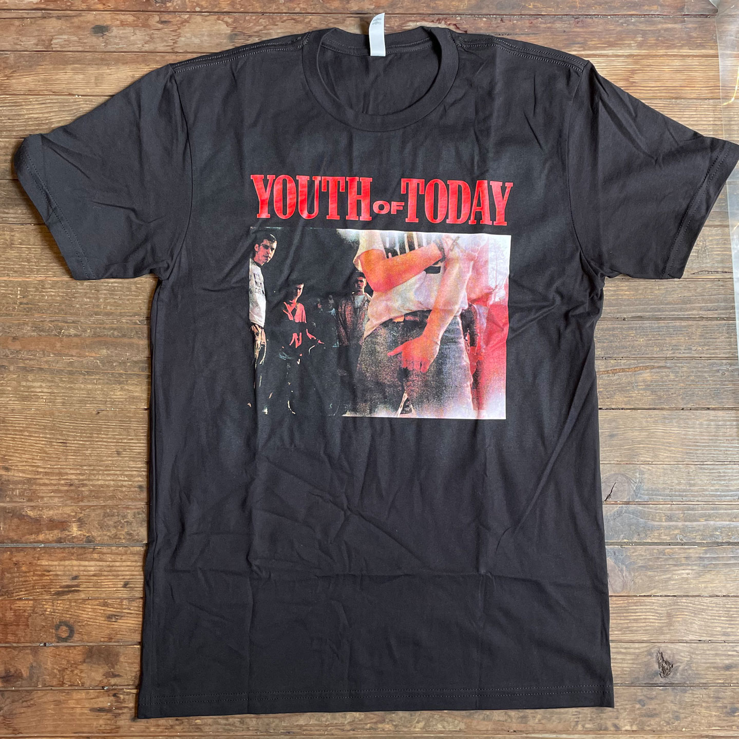 YOUTH OF TODAY Tシャツ WE'RE NOT IN THIS ALONE 1