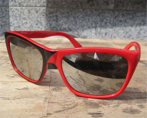 ITALY MADE VINTAGE サングラス RED/BLACK