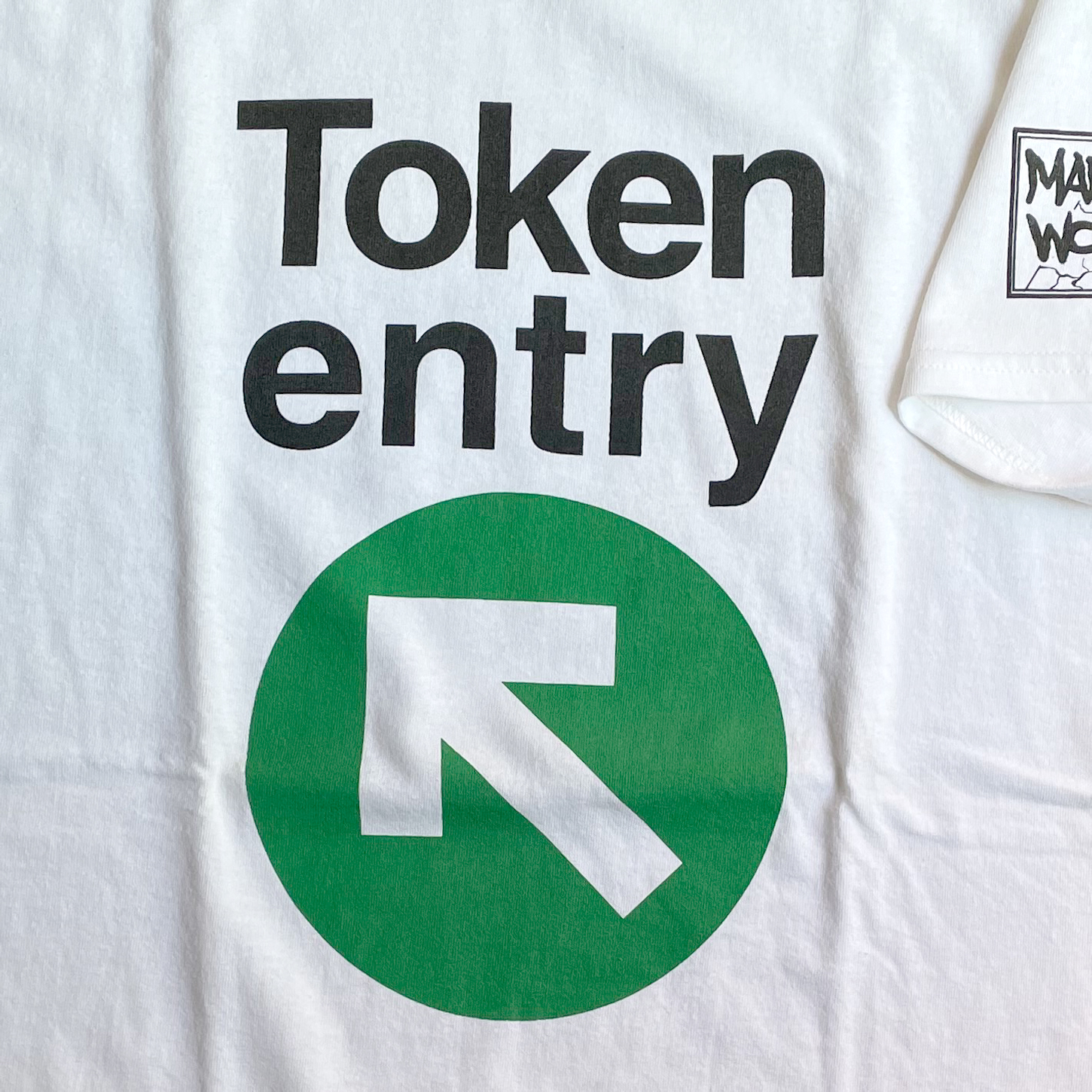 TOKEN ENTRY Tシャツ 矢印 OFFICIAL！