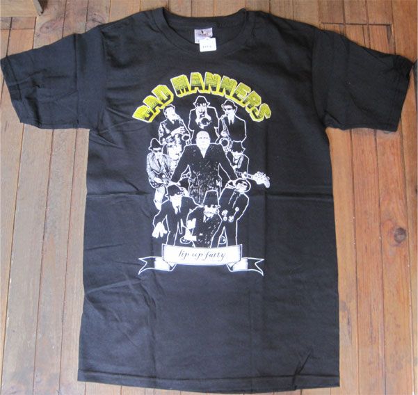 BAD MANNERS Tシャツ Lip up fatty