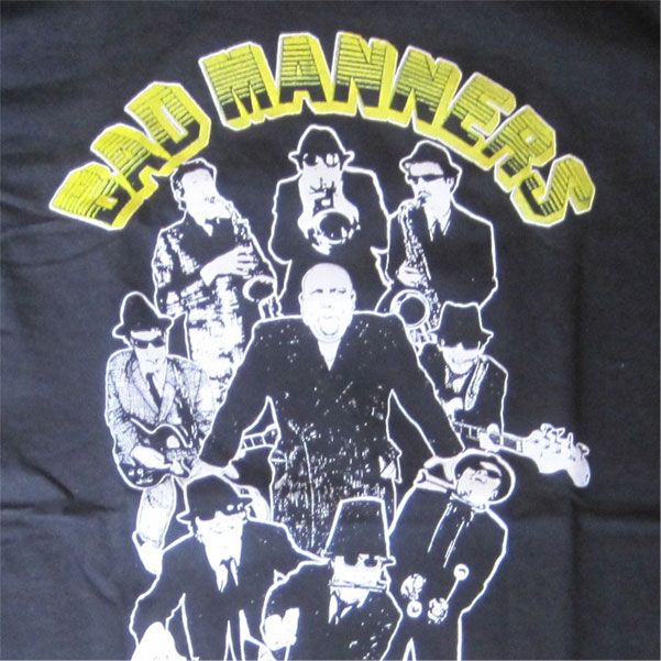 BAD MANNERS Tシャツ Lip up fatty