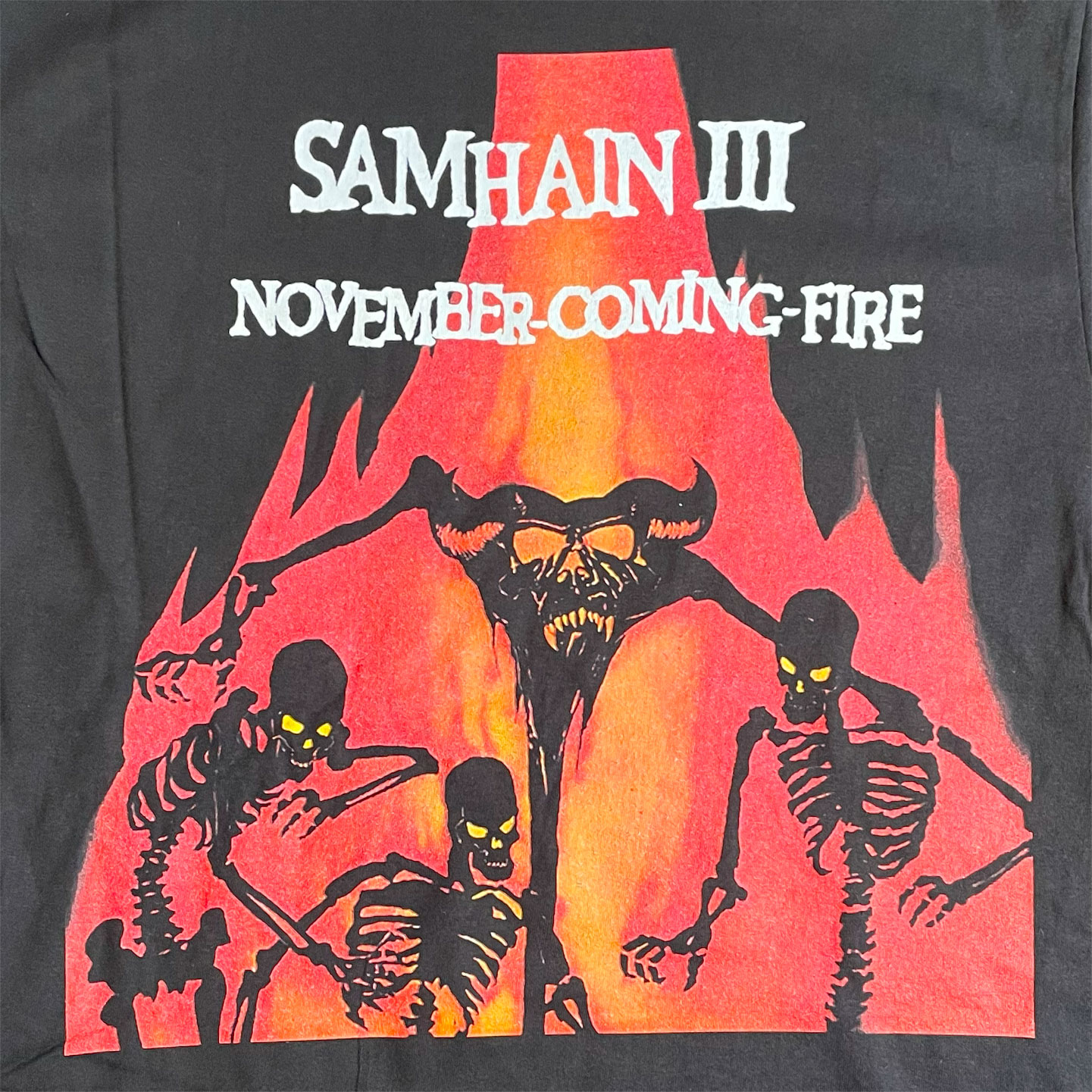 SAMHAIN Tシャツ November-Coming-Fire