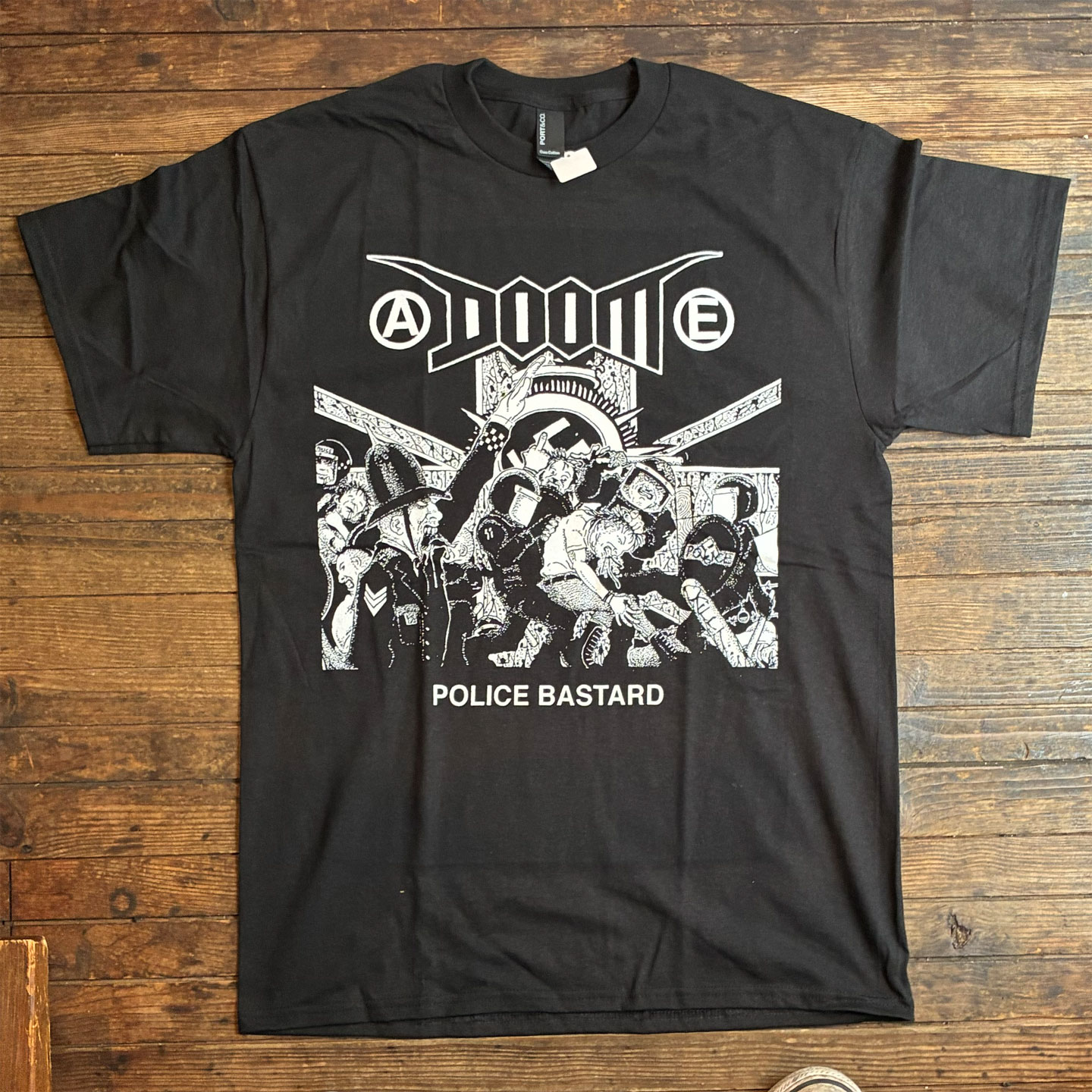 DOOM Tシャツ POLICE BASTARD2 オフィシャル！