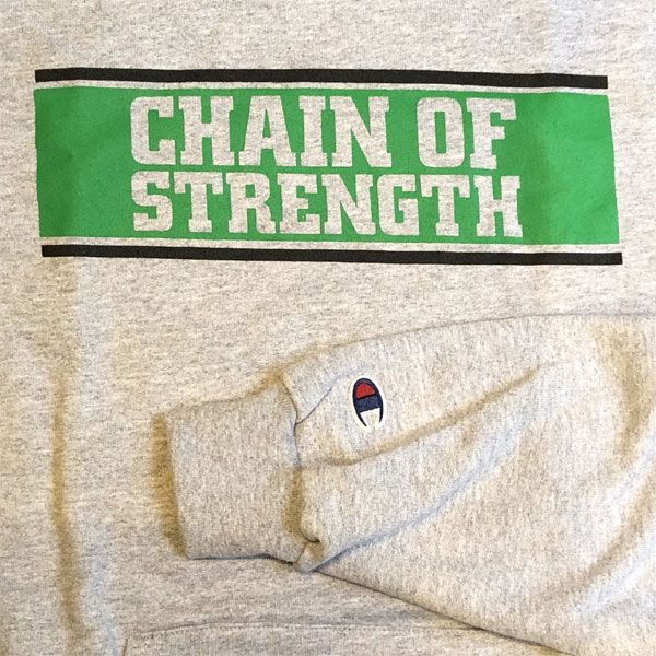 CHAIN OF STRENGTH パーカー THE ONE THING THAT STILL HOLDS TRUE Champion製！
