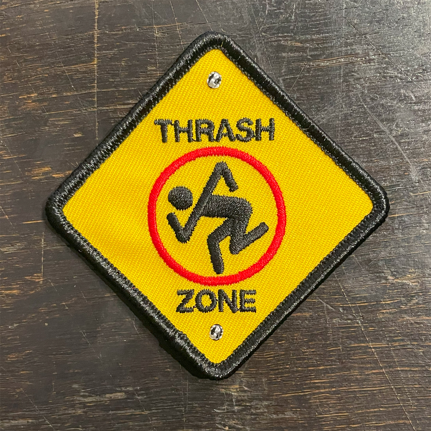 D.R.I. 刺繍ワッペン THRASH ZONE オフィシャル