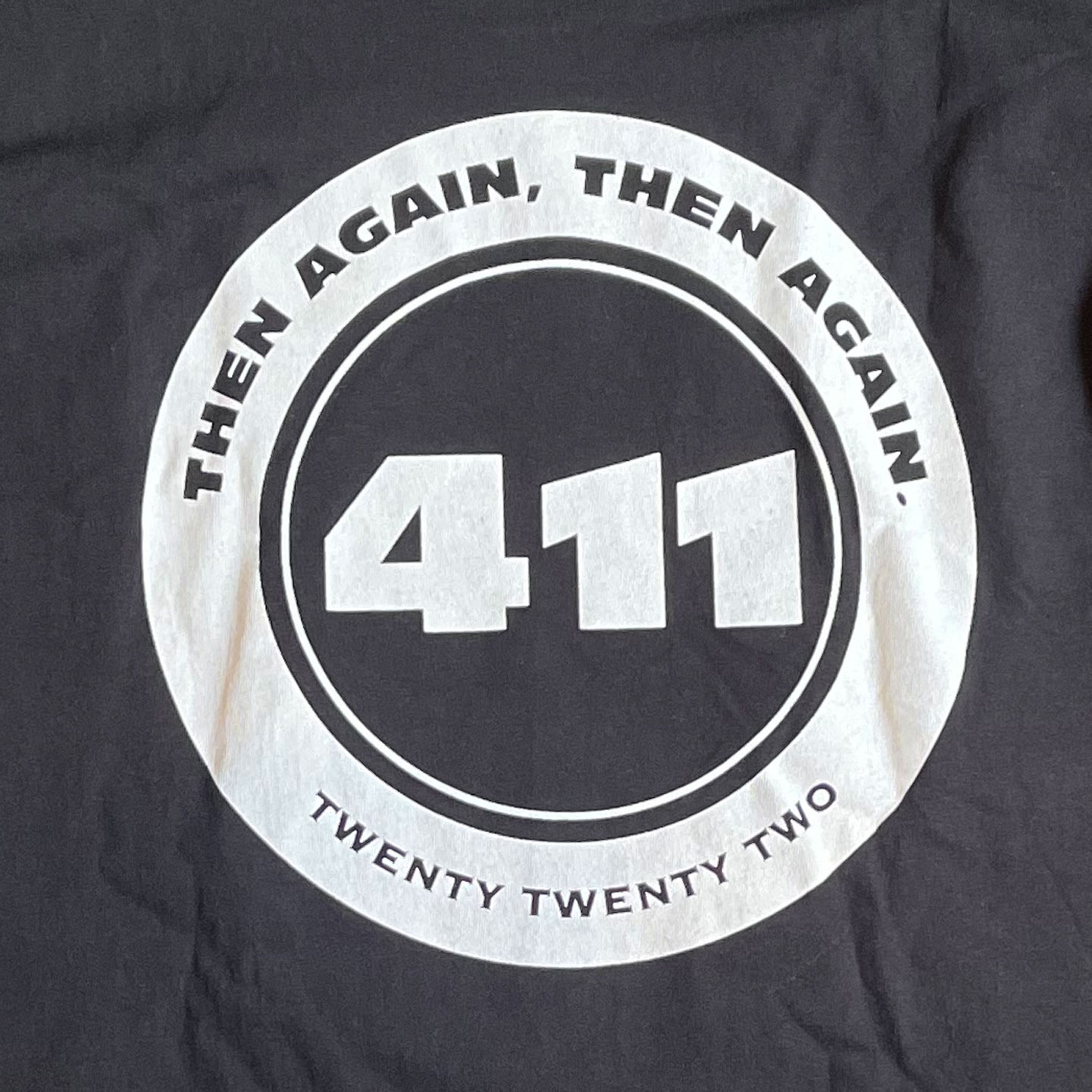 411(FOUR ONE ONE) ロングスリーブTシャツ THIS ISN'T ME オフィシャル！！