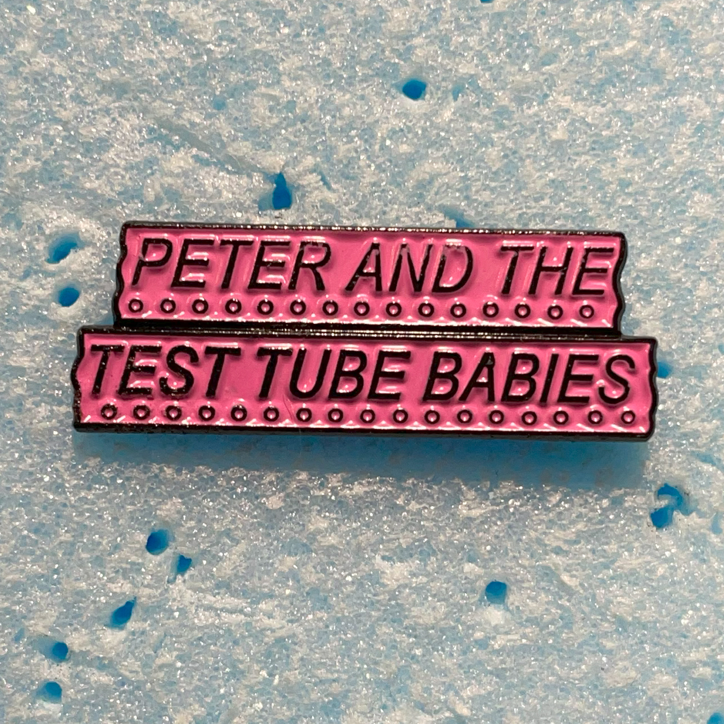 PETER AND THE TEST TUBE BABIES ピンバッジ LOGO