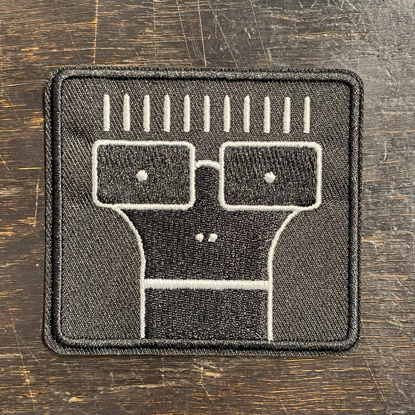 DESCENDENTS 刺繍ワッペン MILO