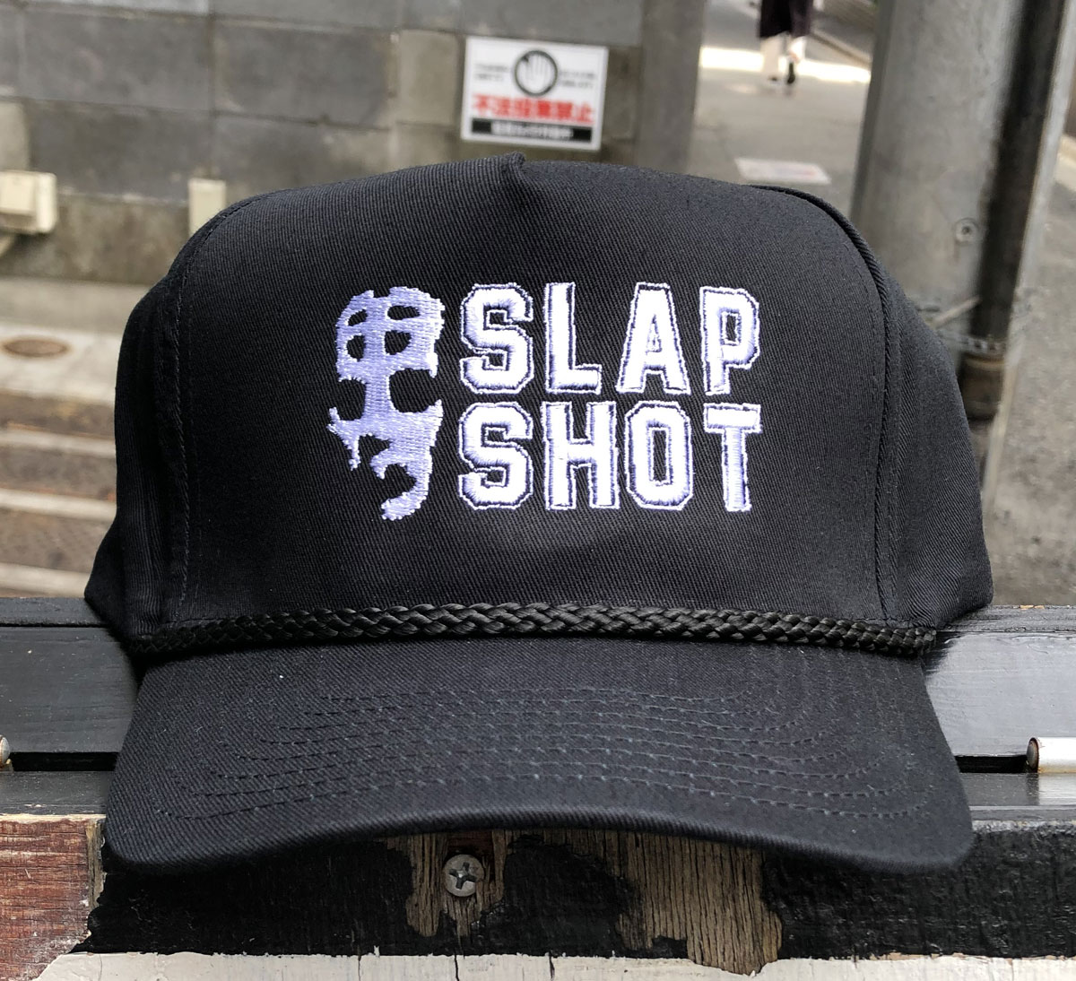 SLAPSHOT CAP LOGO