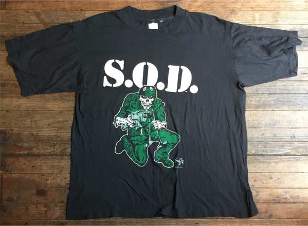 (美品)80s S.O.D. SCHISM ツアー　Tシャツ vintage肩幅42cm