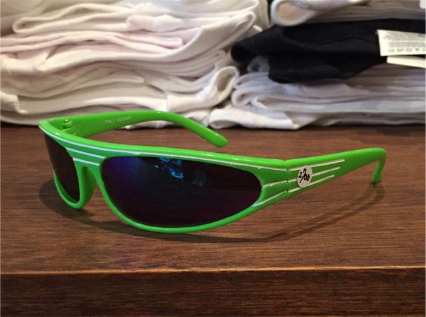 ITALY MADE 3LINE CATS EYE NEON GREEN