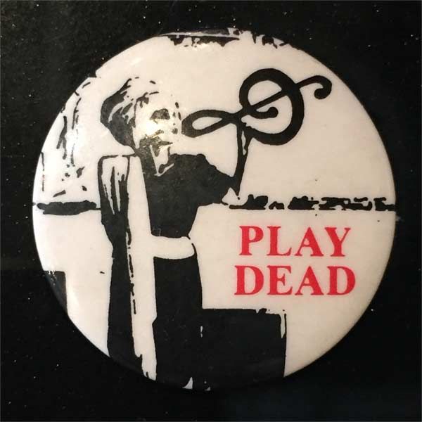 PLAY DEAD レア小バッジ