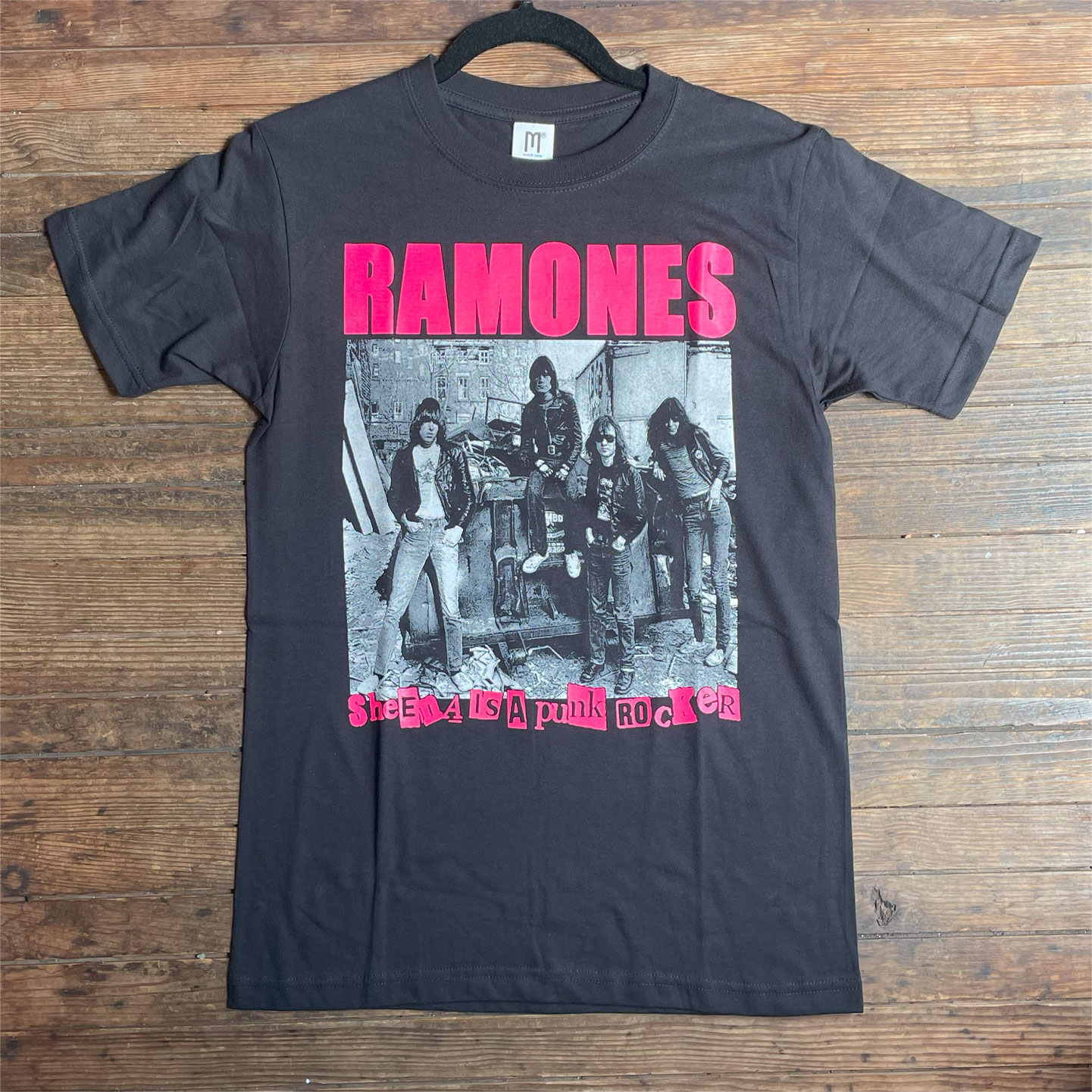 RAMONES Tシャツ SHEENA IS A PUNK ROCKER