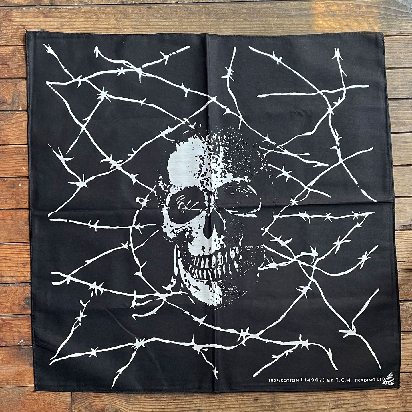 バンダナ barbed wire & Skull