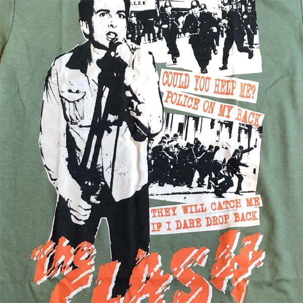 THE CLASH Tシャツ police on my back