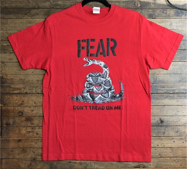 FEAR Tシャツ don't tread on me