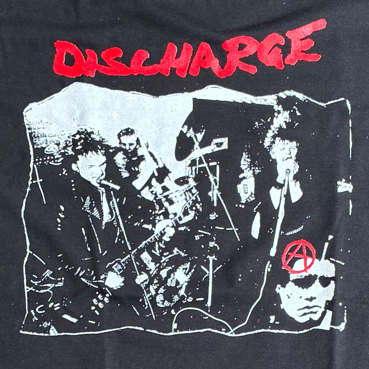 DISCHARGE Tシャツ PHOTO 1