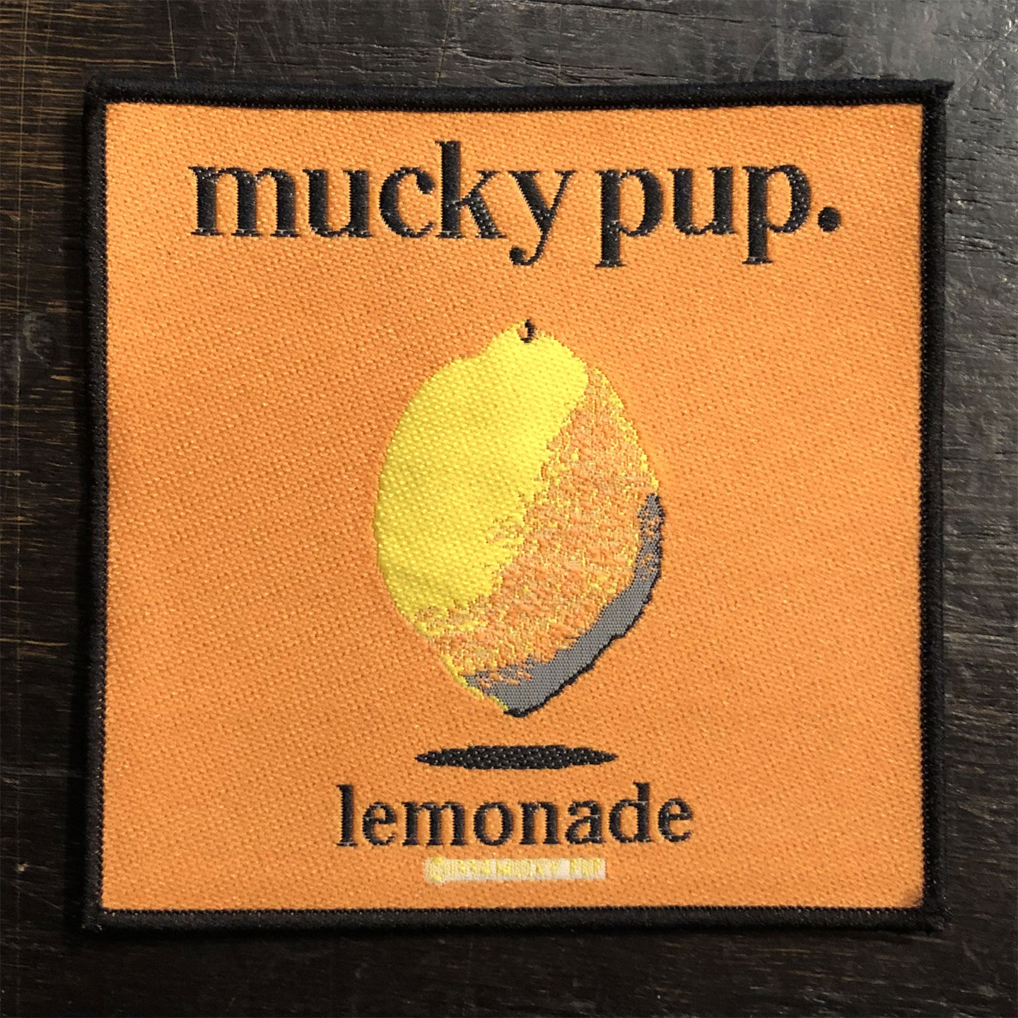 MUCKY PUP 刺繍ワッペン lemonade