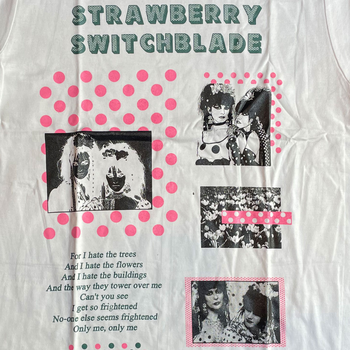 STRAWBERRY SWITCHBLADE Tシャツ