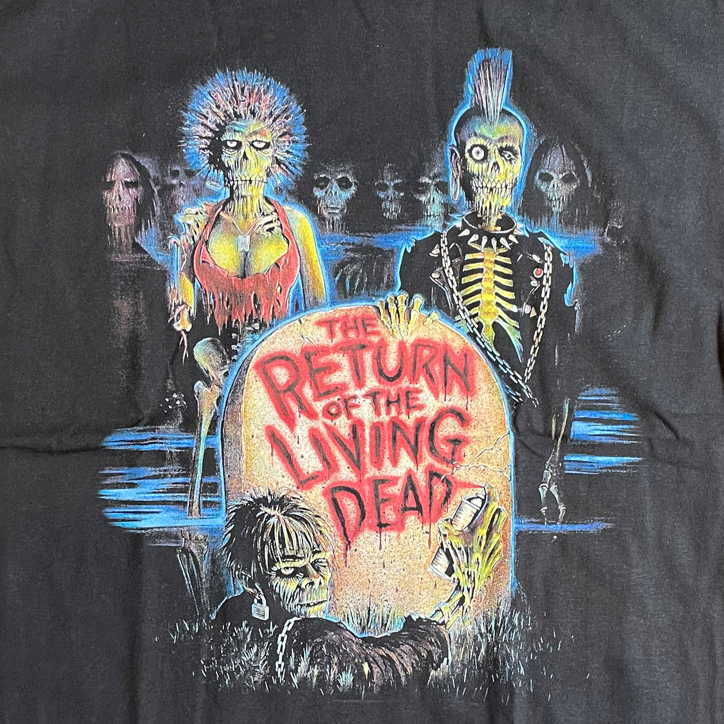 THE RETURN OF THE LIVING DEAD Tシャツ Poster