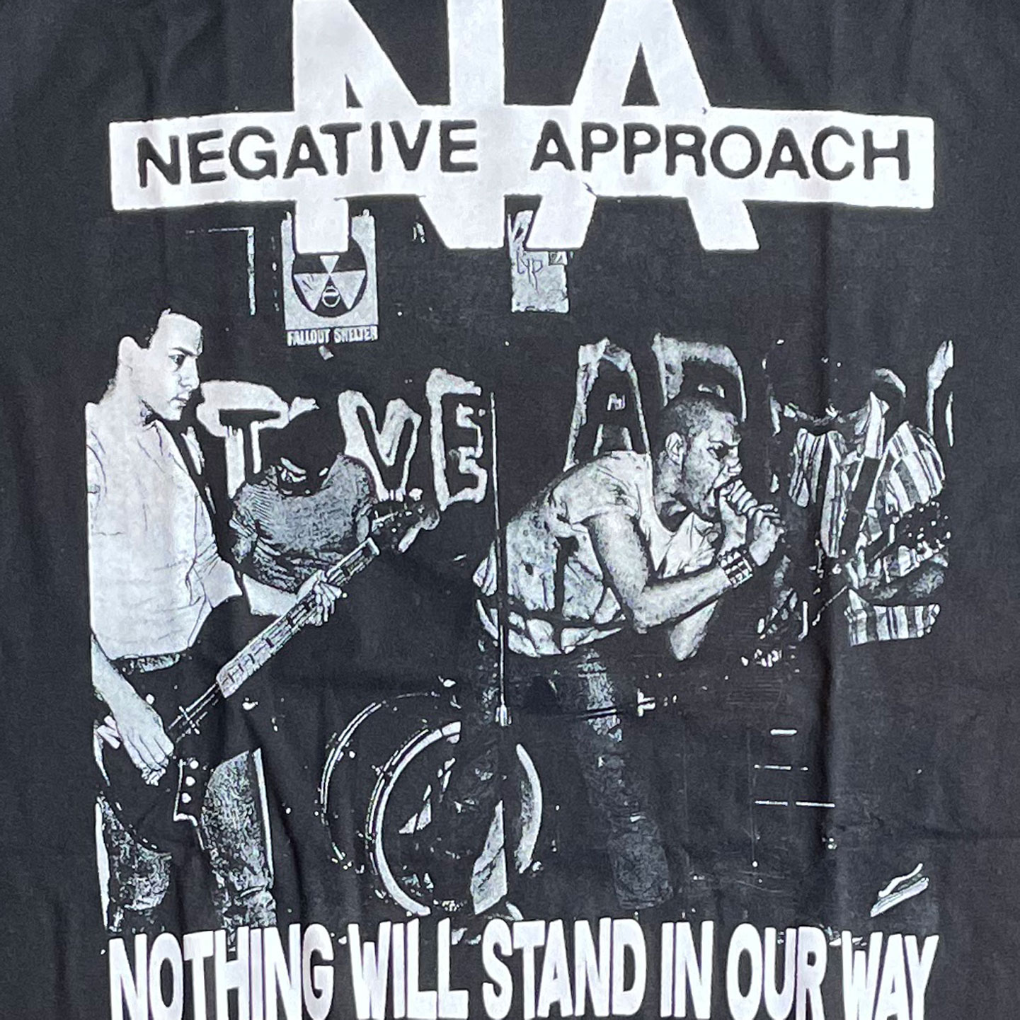 NEGATIVE APPROACH Tシャツ NOTHING