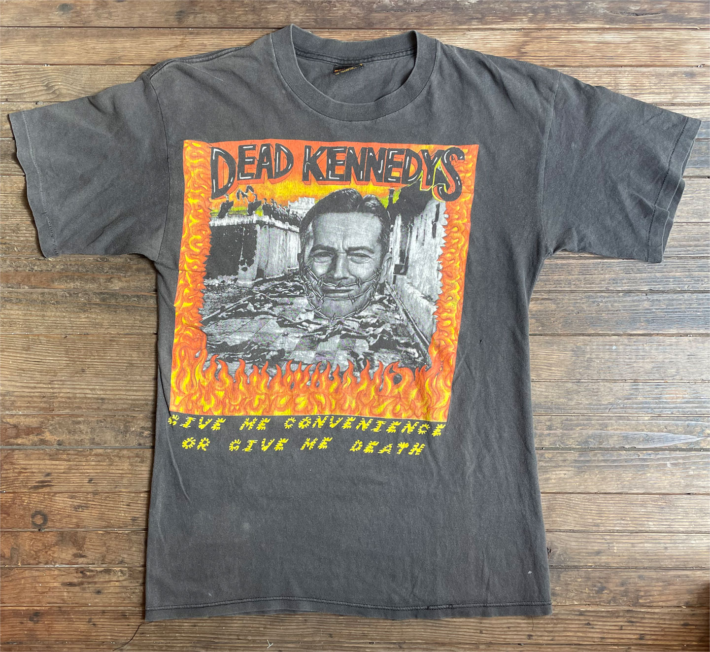 USED! DEAD KENNEDYS Tシャツ VINTAGE!