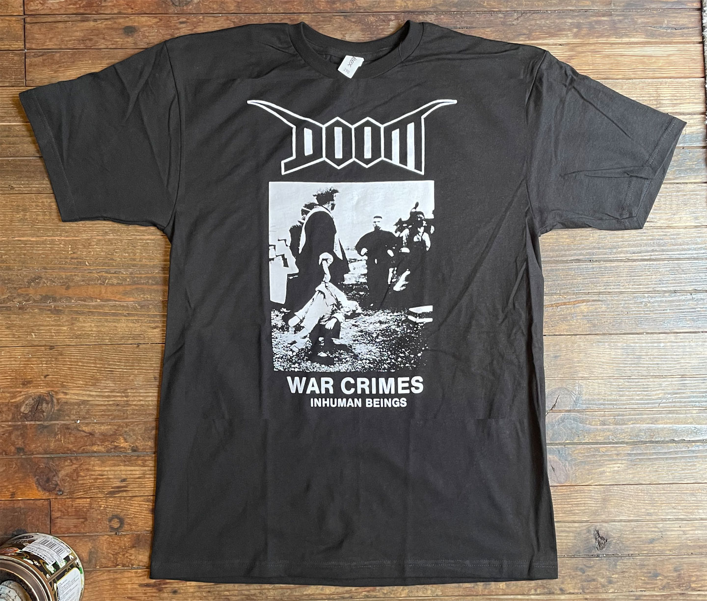 DOOM Tシャツ WAR CRIMES オフィシャル！