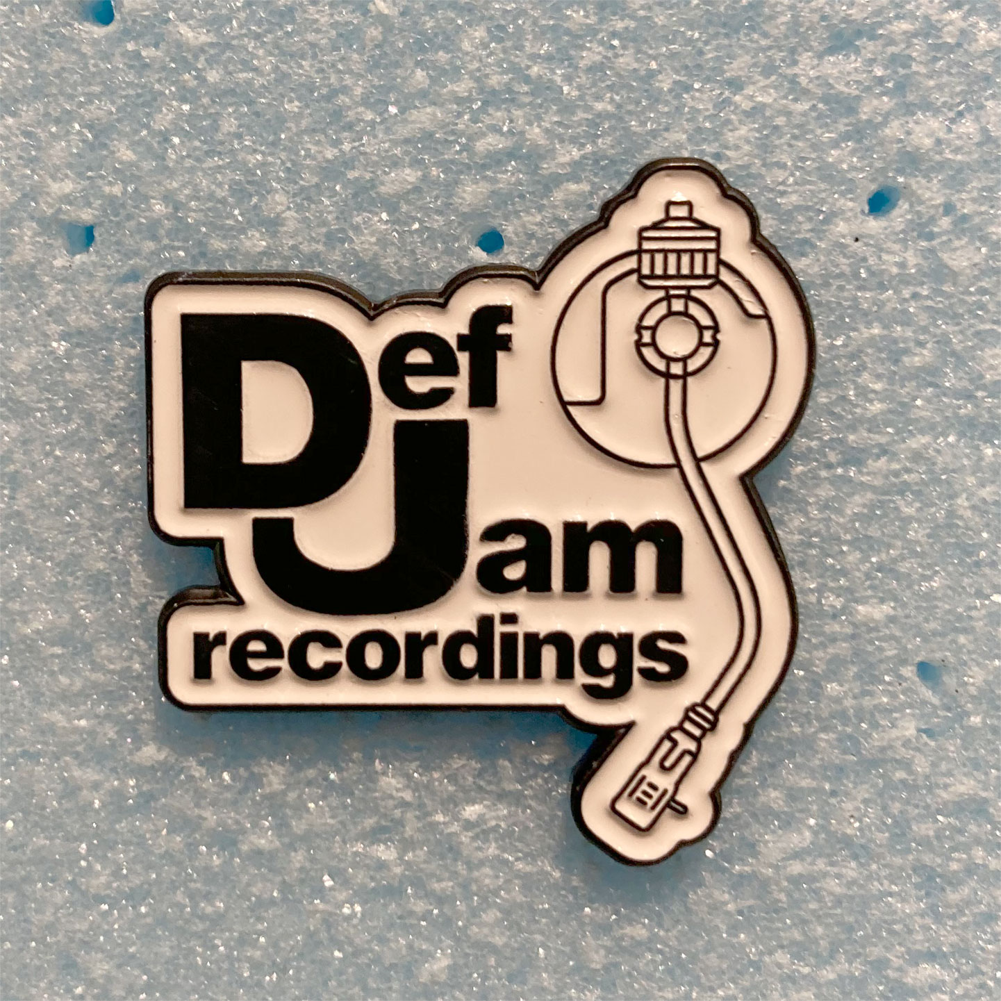 DEF JAM Recordings ピンバッジ