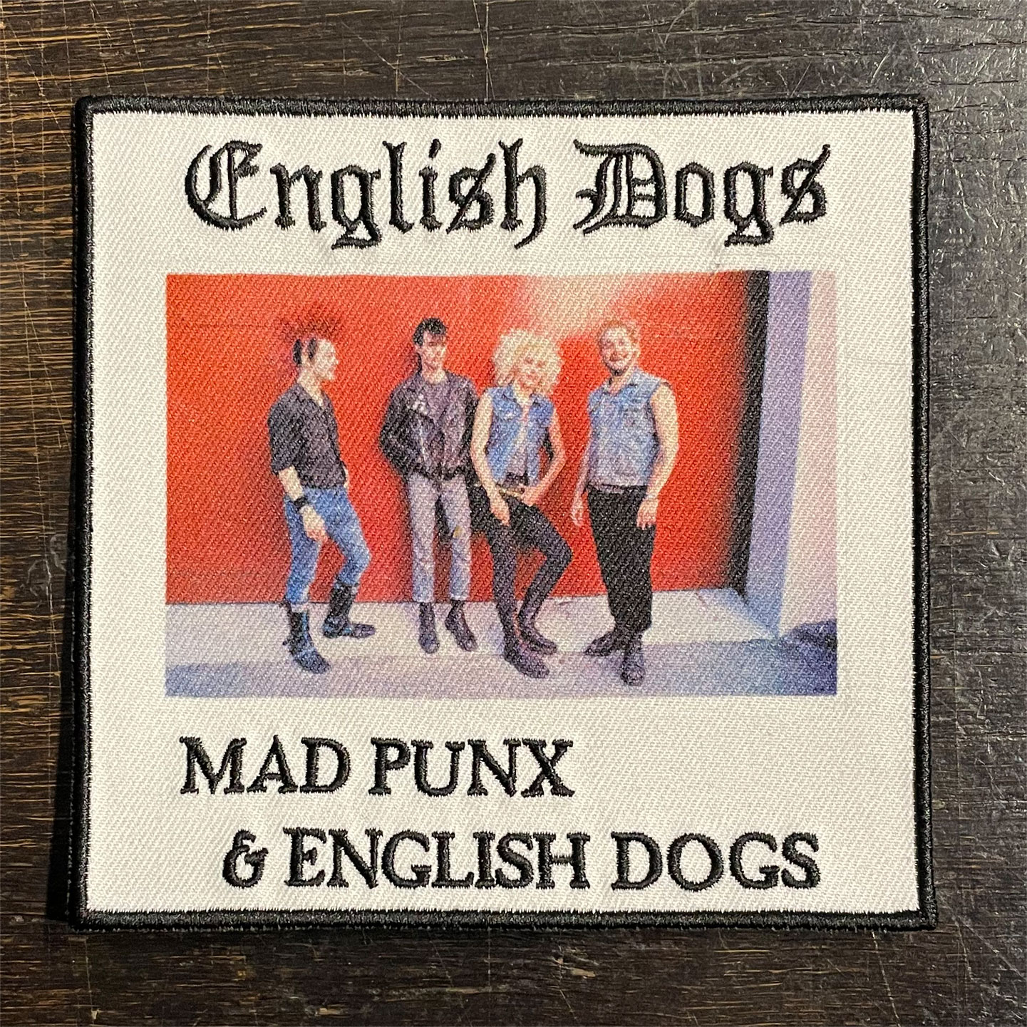 ENGLISH DOGS 刺繍ワッペン MAD PUNX