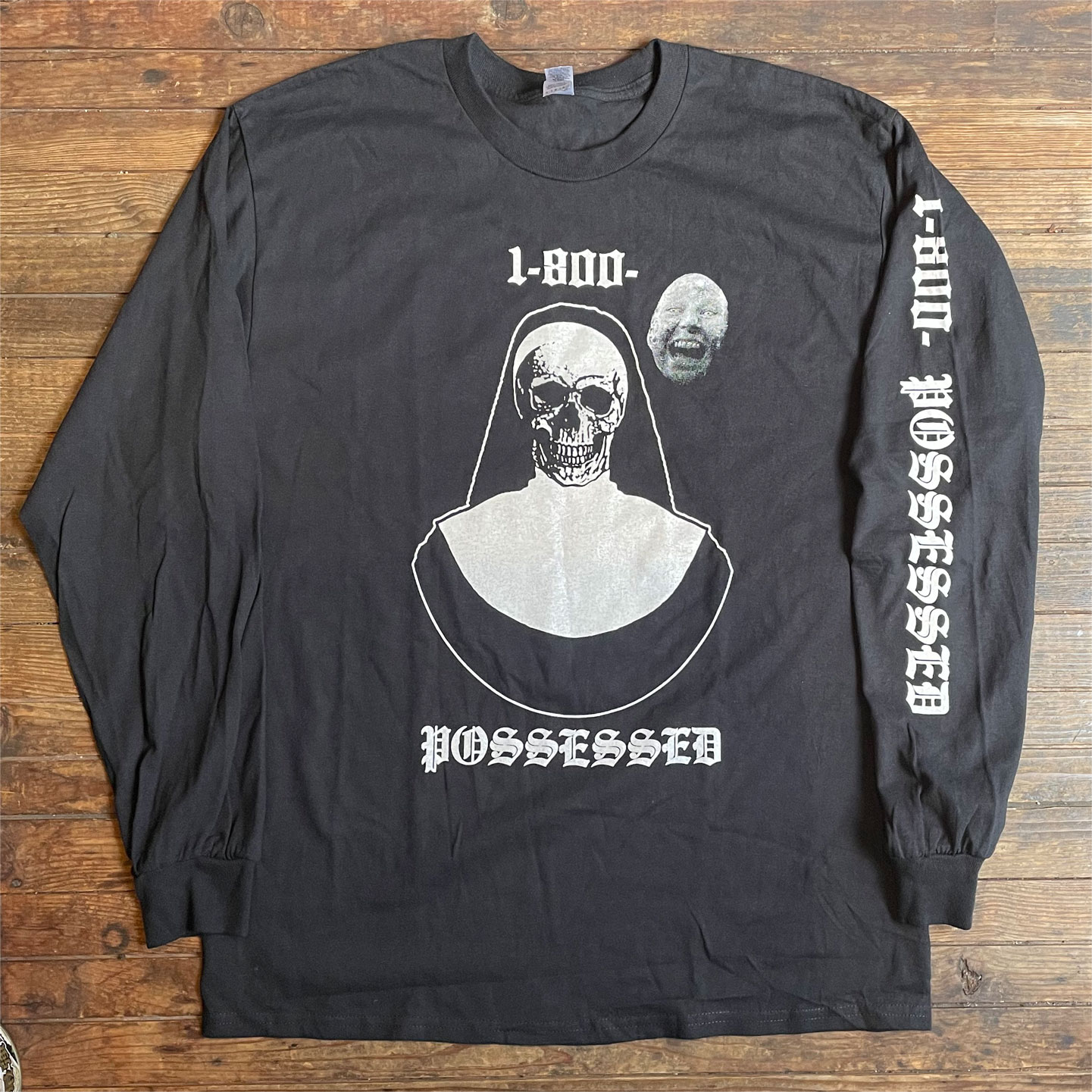 1-800-Possessed ロングスリーブTシャツ Skull Nun