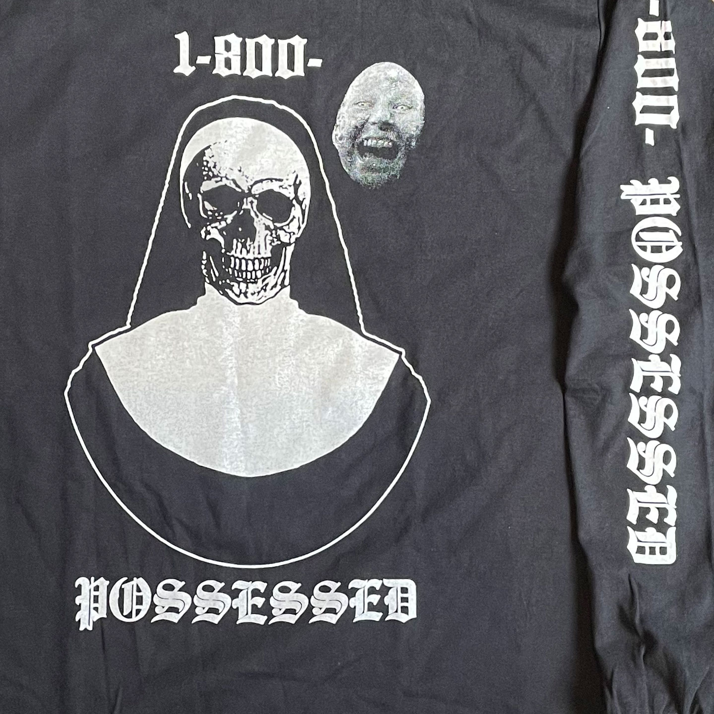 1-800-Possessed ロングスリーブTシャツ Skull Nun