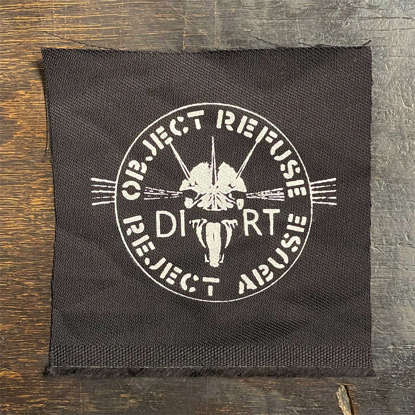 DIRT PATCH OBJECT REFUSE