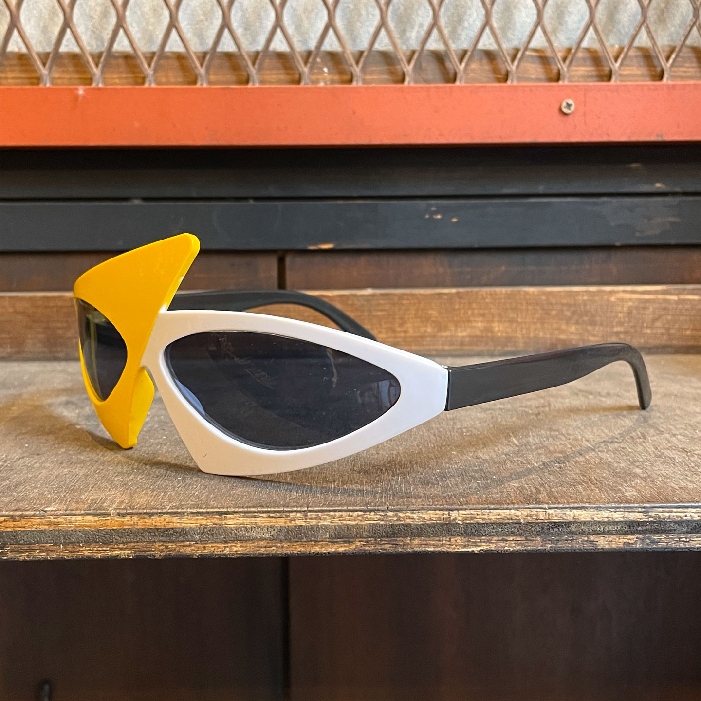 GABBA SUNGLASS WHITE x YELLOW