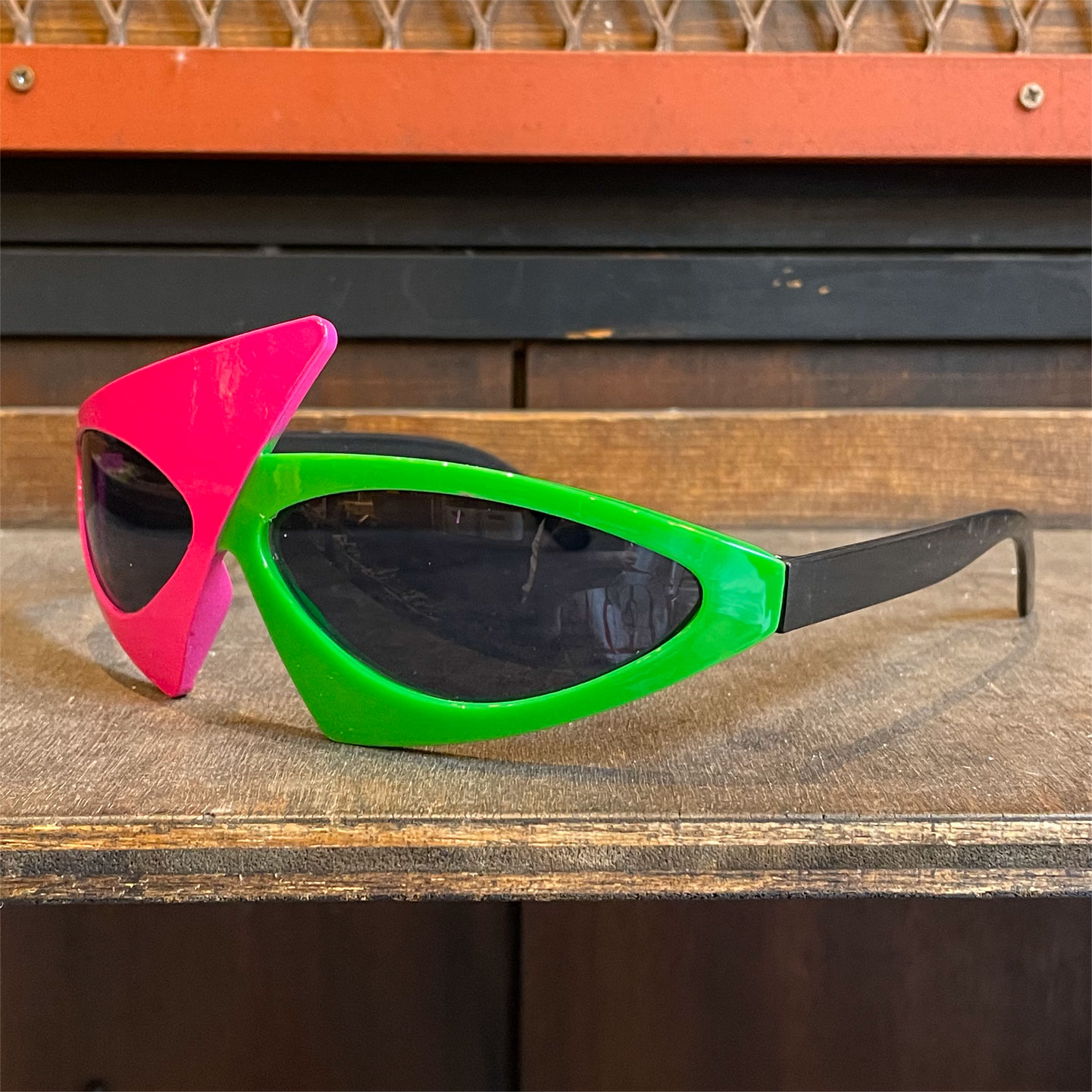 GABBA SUNGLASS GREEN x PINK