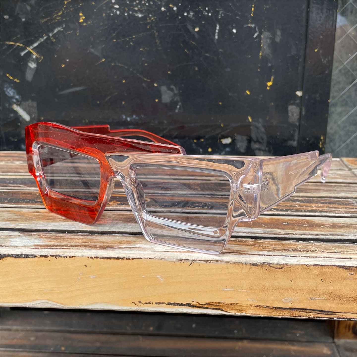 PUNK SUNGLASS SQUARE CLEAR x RED