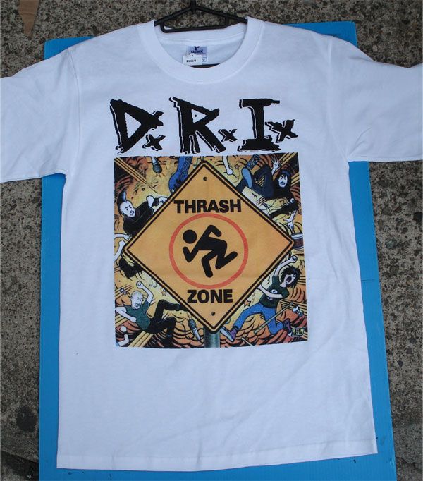 D.R.I. Tシャツ THRASH ZONE