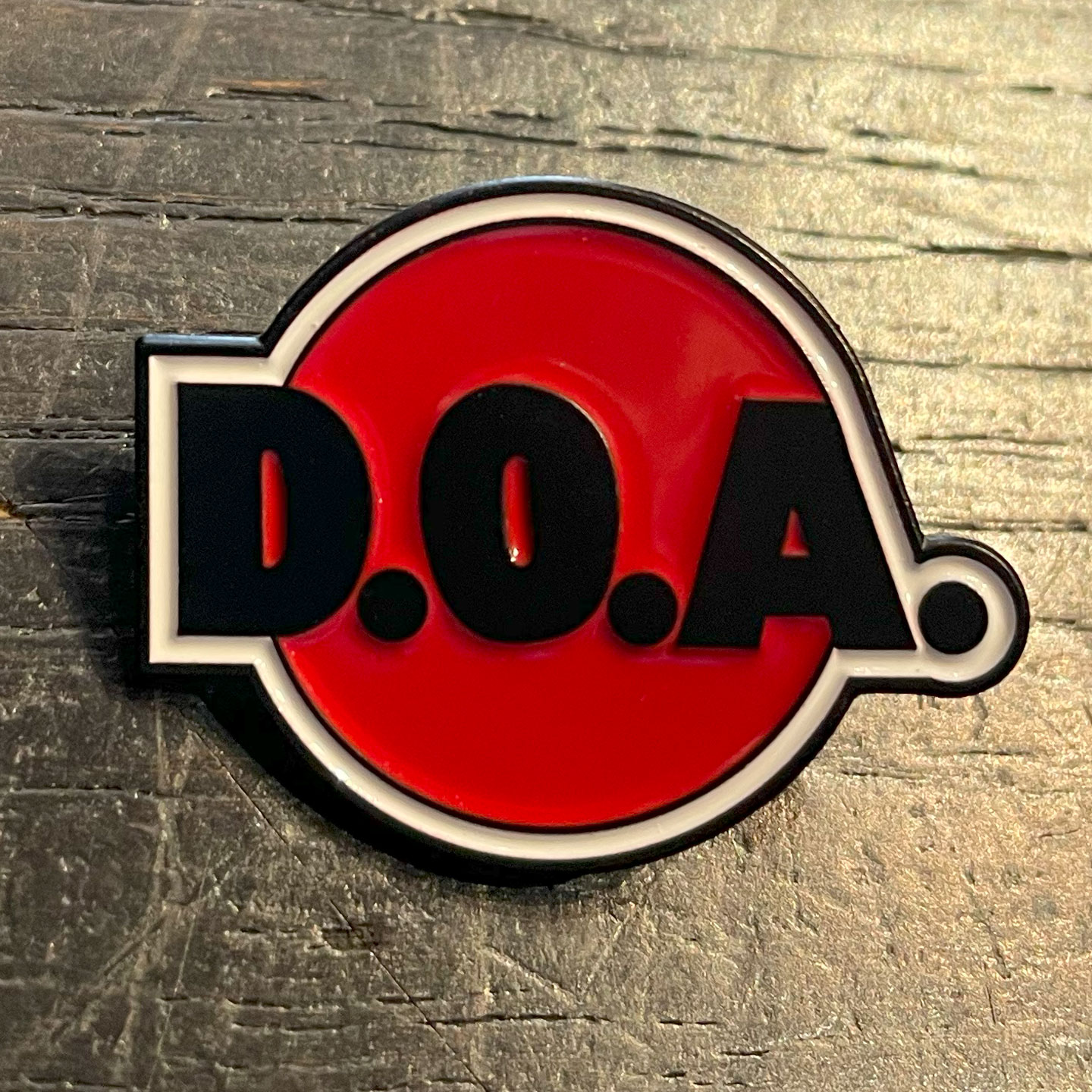 D.O.A. ピンバッジ LOGO