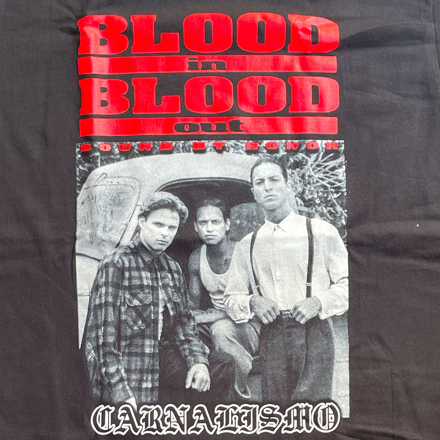 BLOOD IN BLOOD OUT Tシャツ