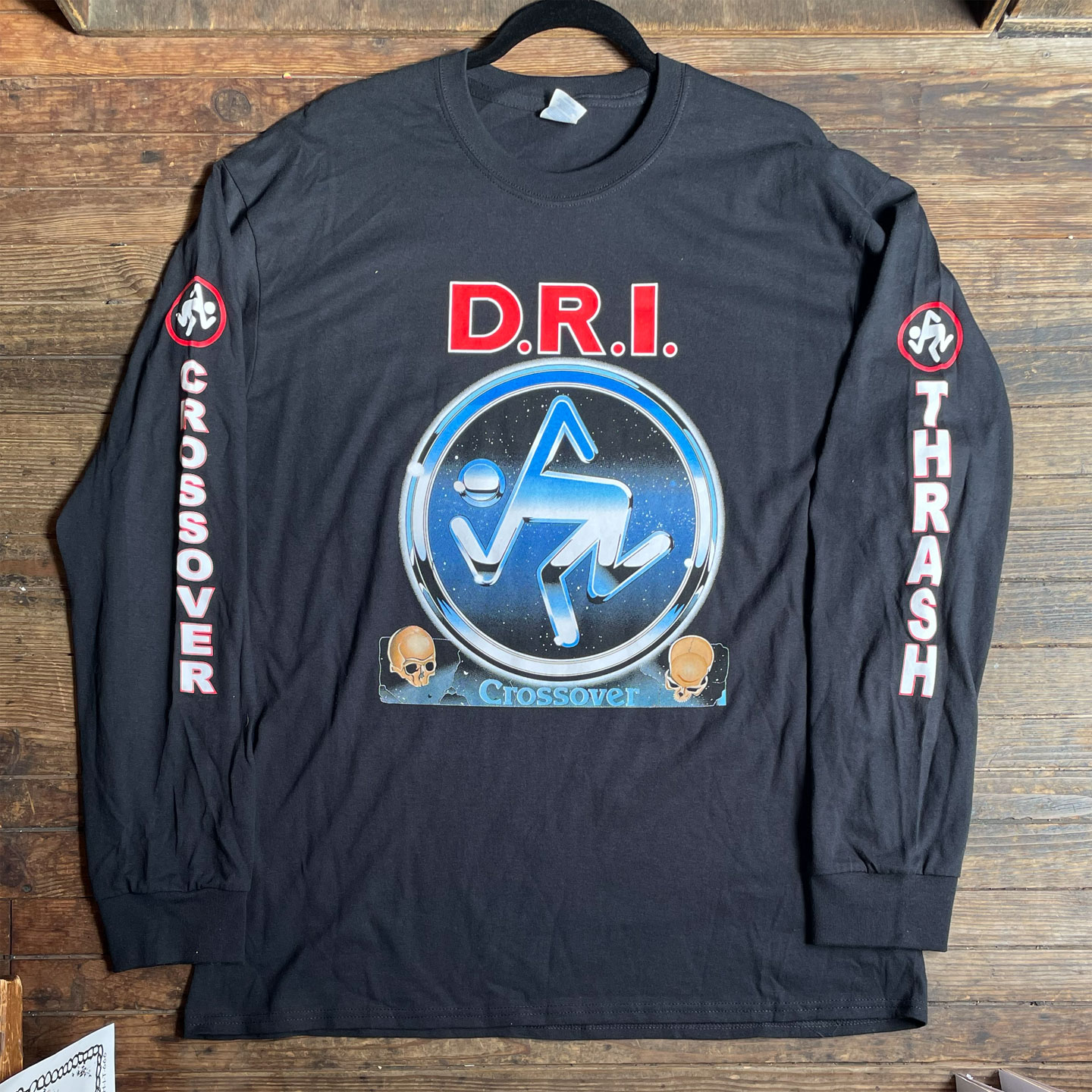 D.R.I. ロングスリーブTシャツ CROSSOVER オフィシャル！