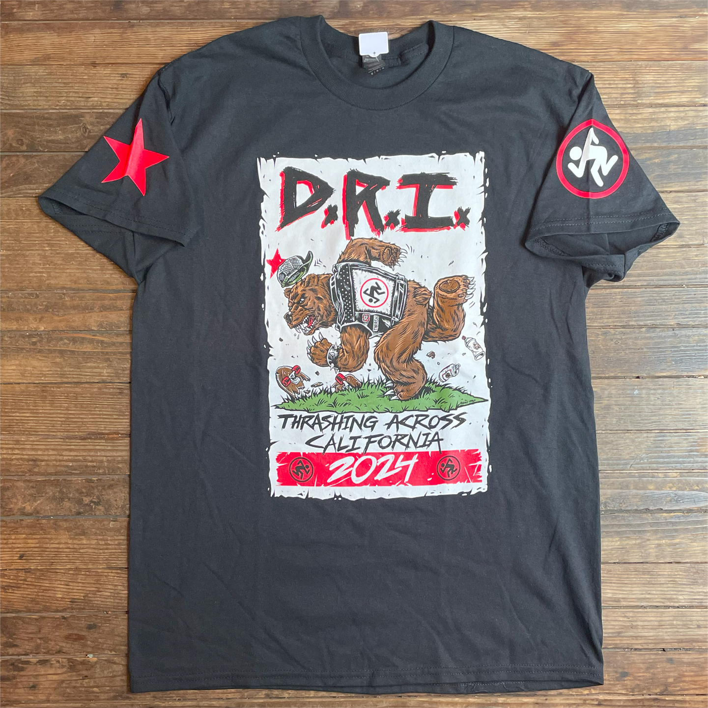 D.R.I. Tシャツ Thrashing Across オフィシャル！