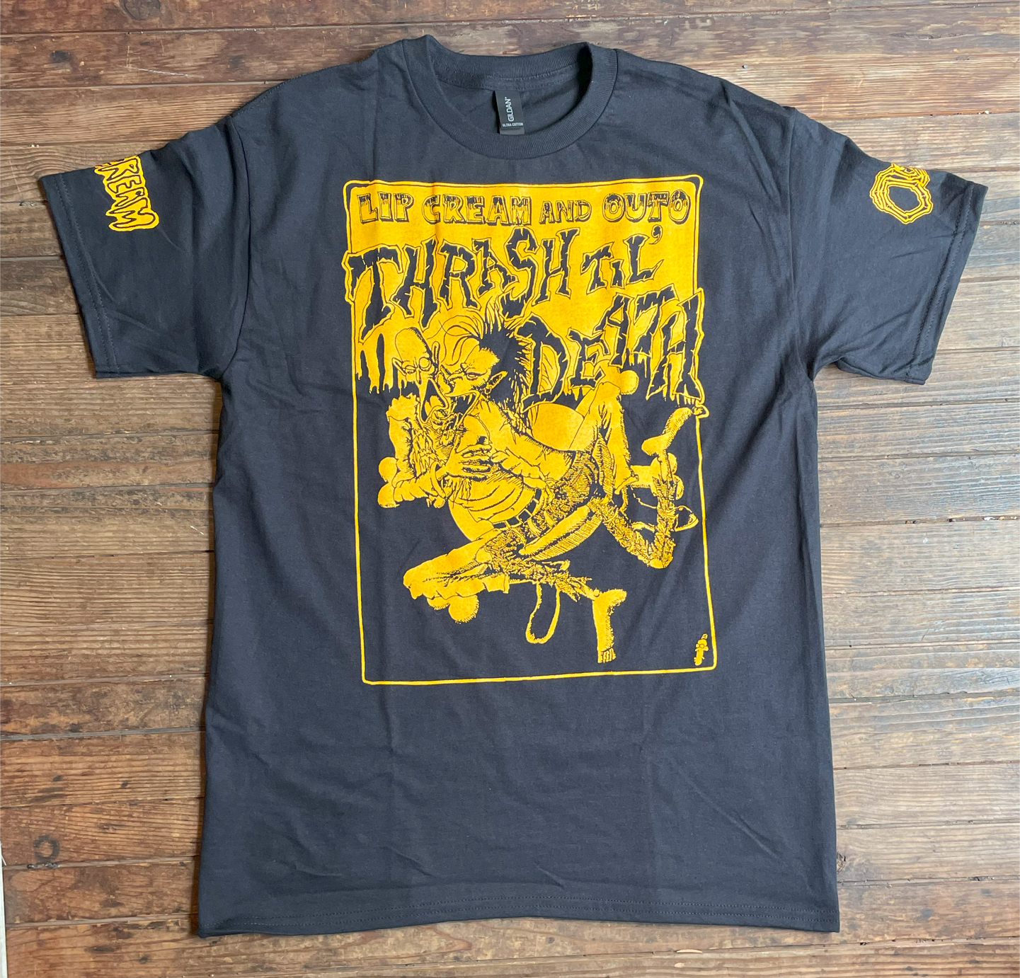 OUTO x LIP CREAM Tシャツ THRASH TIL' DEATH TOUR BLACK