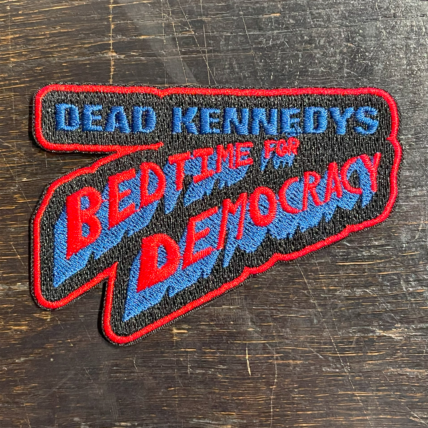 DEAD KENNEDYS 刺繍ワッペン BEDTIME FOR DEMOCRACY