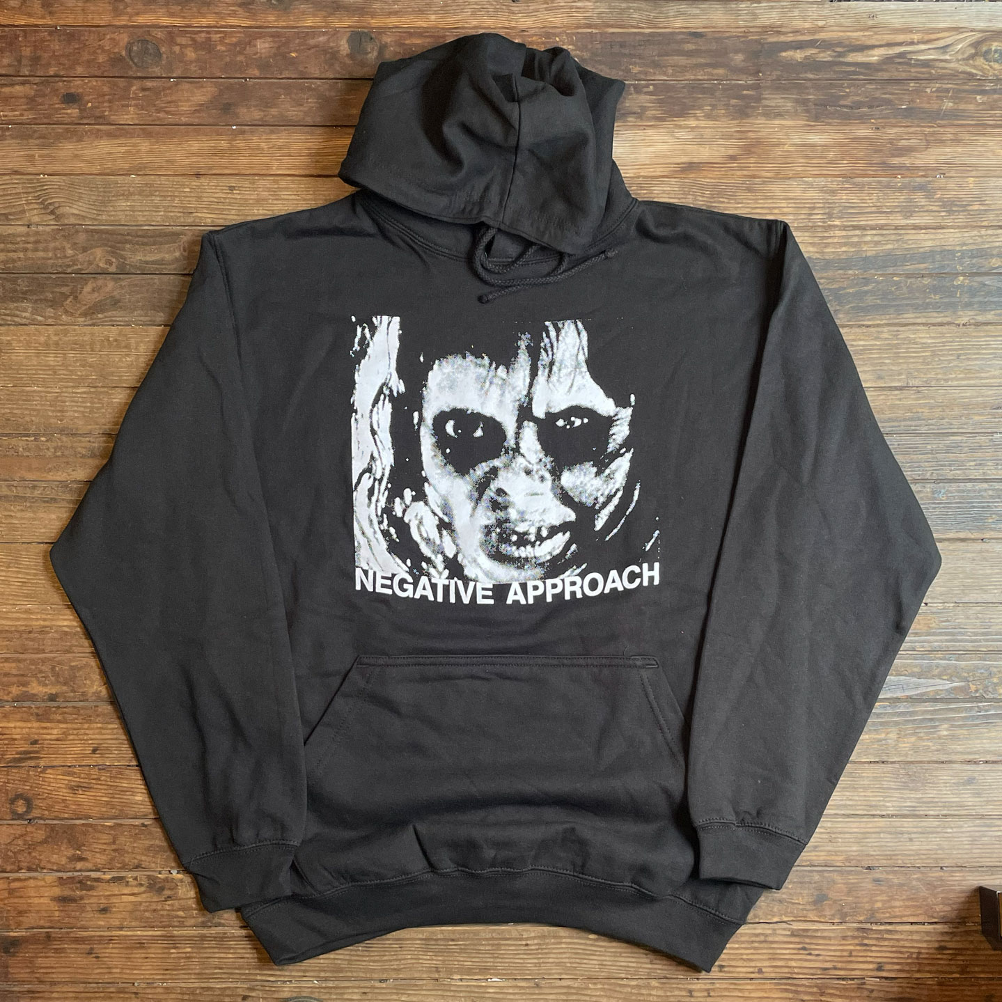 NEGATIVE APPROACH パーカー
